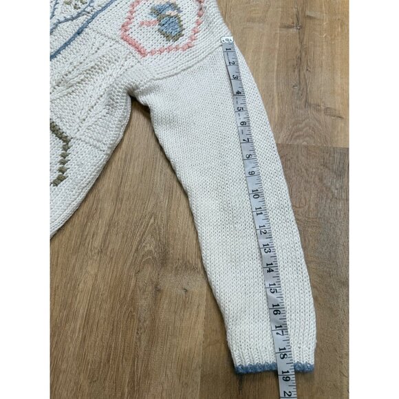 Vintage 90s Hand Knit White Knit Sweater Cottagecore Floral Pattern Small - Picture 4 of 6